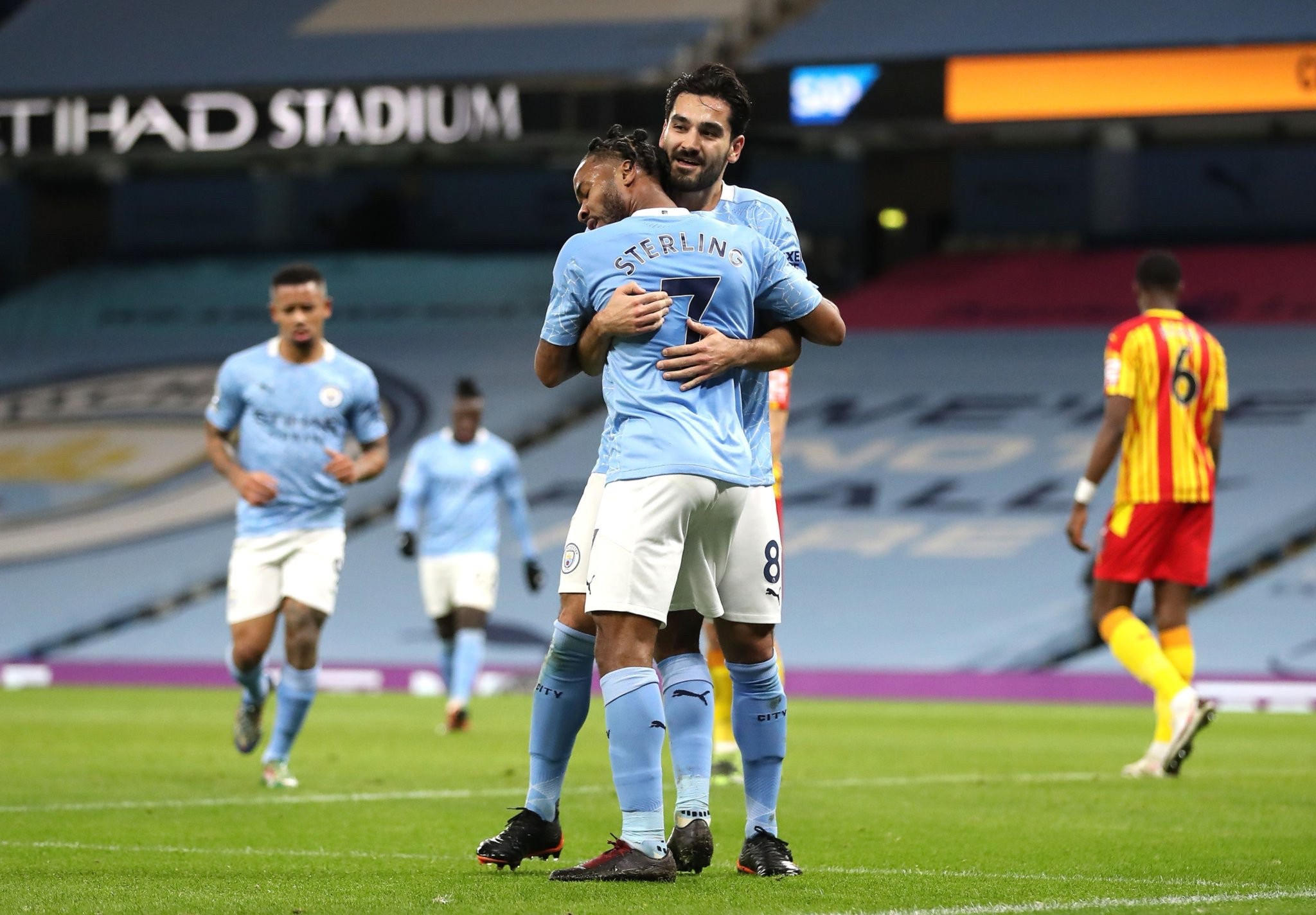 俱乐部的损 俱乐部的损